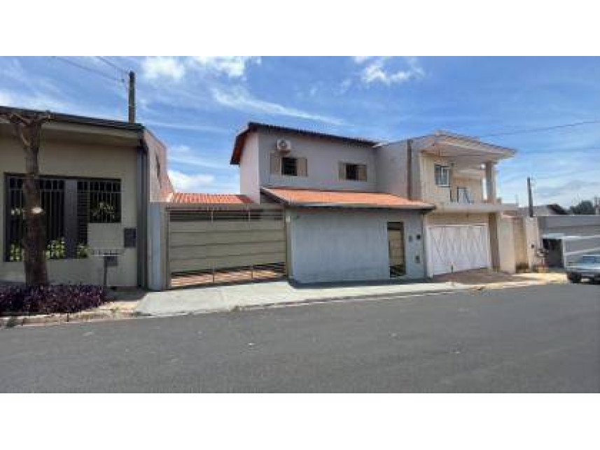 Casa à venda em leilão