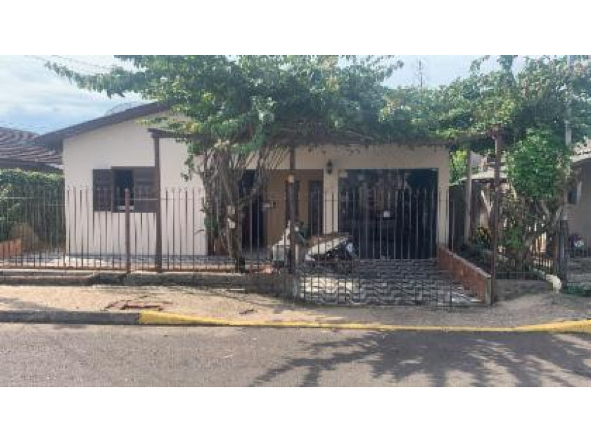 Casa à venda em leilão