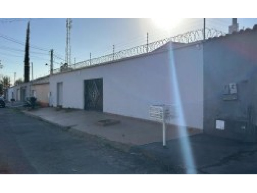 Sobrado à venda em leilão