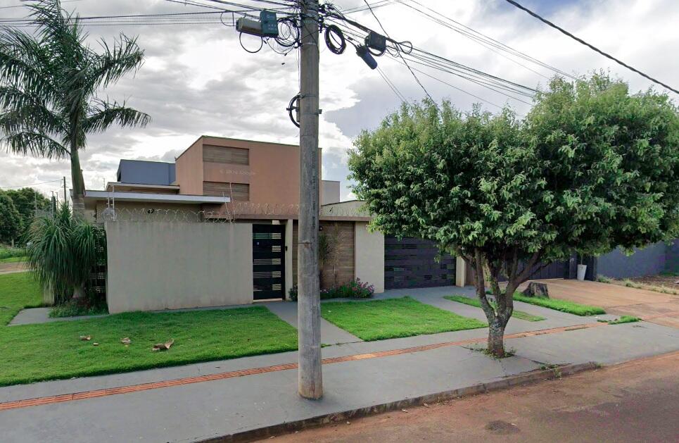 Dourados-ms - casa nº 02 – condomínio residencial corassi i, situada no