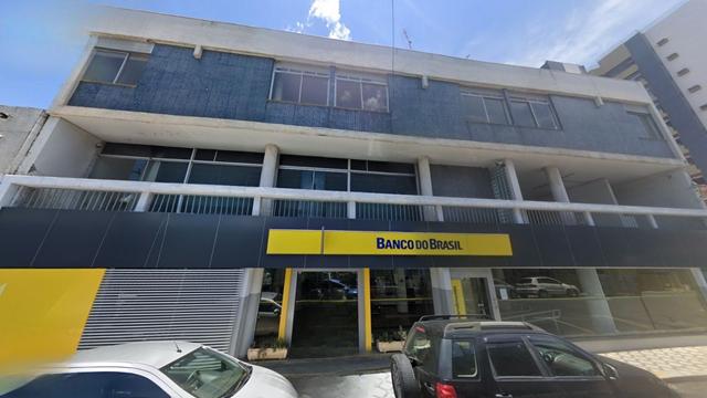 Leilão de imóveis com locação simultânea