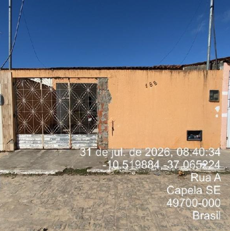 Casa - 60m² de área privativa, 120m² de área do terreno, com vaga de garagem - capela/se
