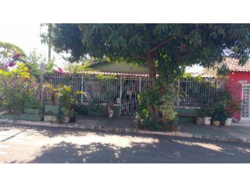 Casa à venda em leilão
