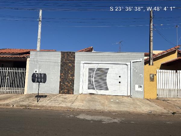 Casa em leilão no bairro Cambui em Itapetininga - SP