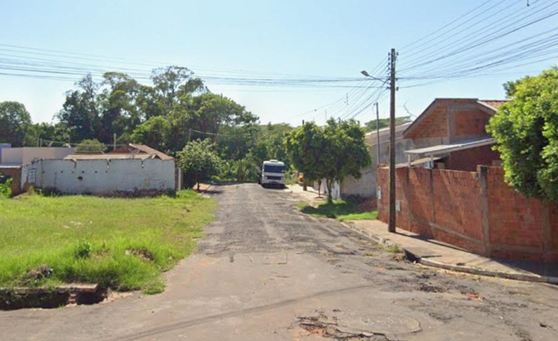 Terreno, a.t. 258m², 2 edificações, jardim vitória régia