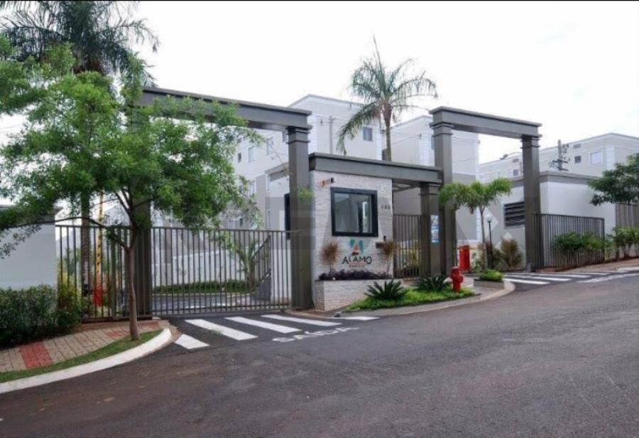 Direitos Aquisitivos sobre o Apartamento 302, localizado no 3º Pavimento ou 2º Andar do Bloco 22 do “Condomínio Parque Alamo”, situado na Avenida João Soares e Arruda n.º 1.444, em Araraquara/SP