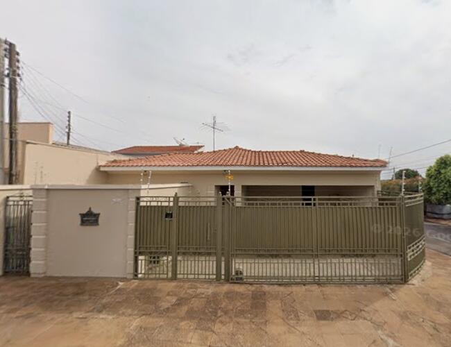 Casa, a.t 325,31m², a.c 203,08m², dorms, garagem, vila santa aureliana, santa cruz do rio pardo/sp