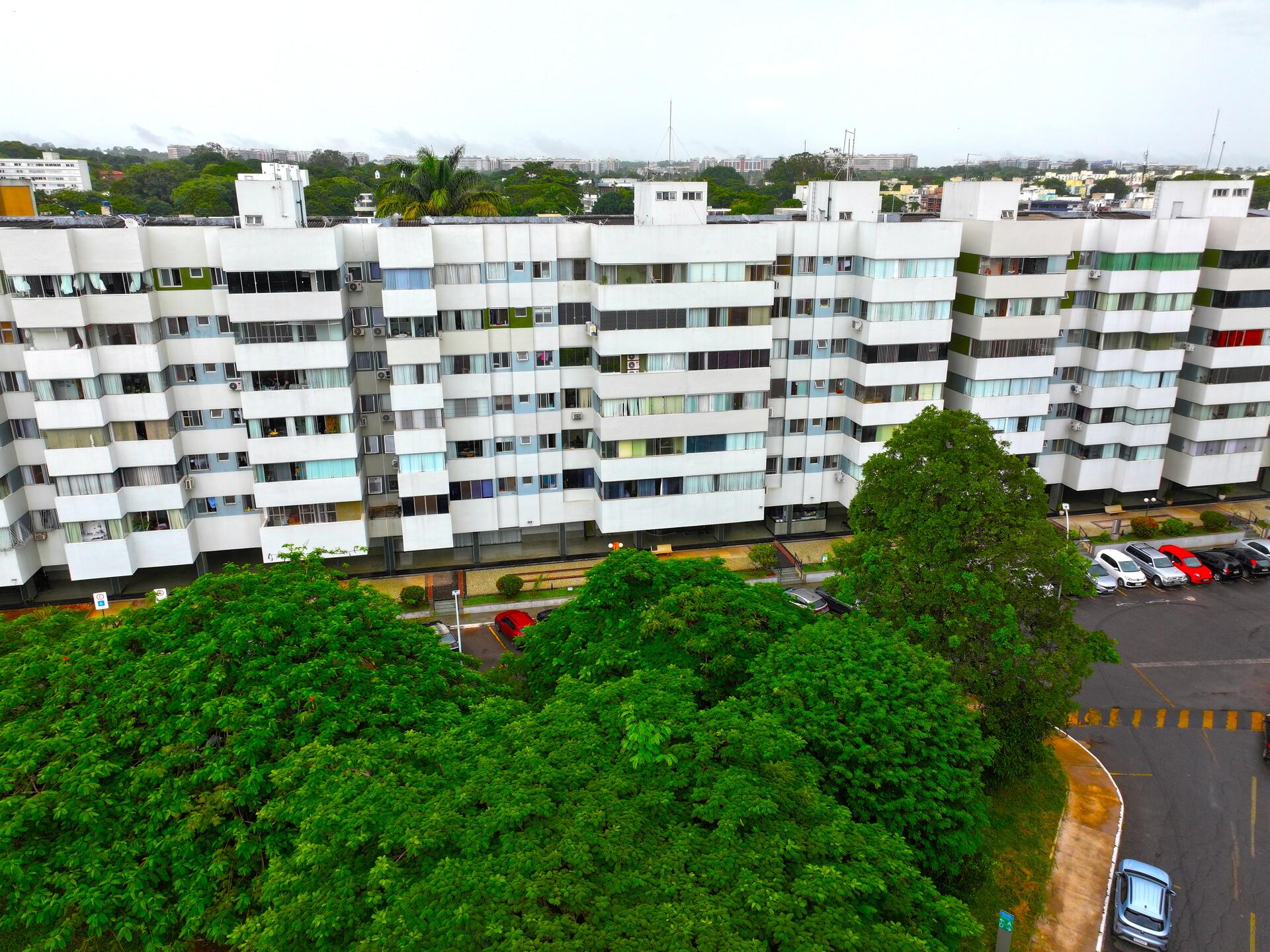 Apto. área total 77,20m² - brasília/df
