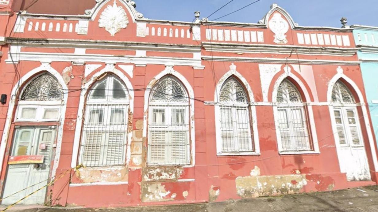 Casa com 304m² no Carmo em Olinda/PE - Comprei PGFN - Leilão Prático