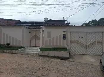 1º leilão · 20/10 − 64 % sobre a avaliação Casa · Wenceslau Guimarães/BA Casa Lance mínimo R$ 259.18
