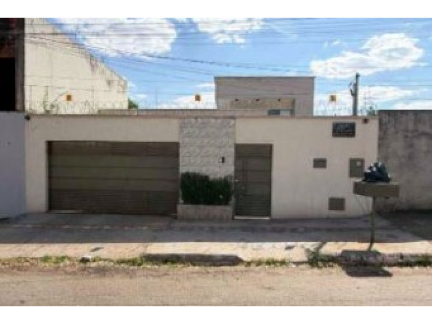 Casa à venda em leilão