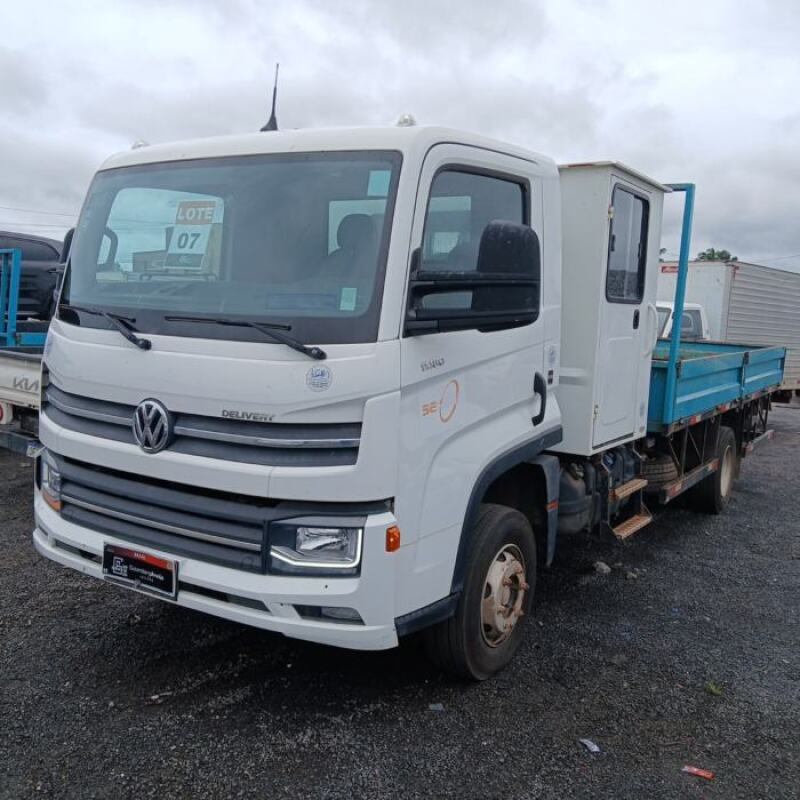 LOTE 007