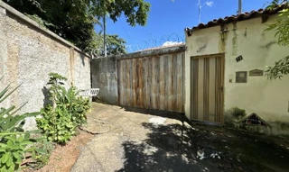 Imóveis em Leilão na R. Orimar Santiago, Araguari/MG