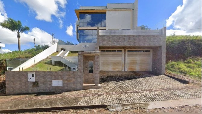 Casa de Alto Padrão com 310 m² (área construída) - Xanxerê - SC