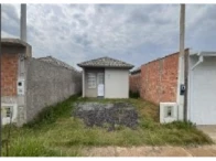 Casa - 45,19m² - Terreno - 176m² - Salto de Pirapora/SP