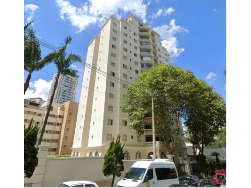 Apartamento à venda em leilão