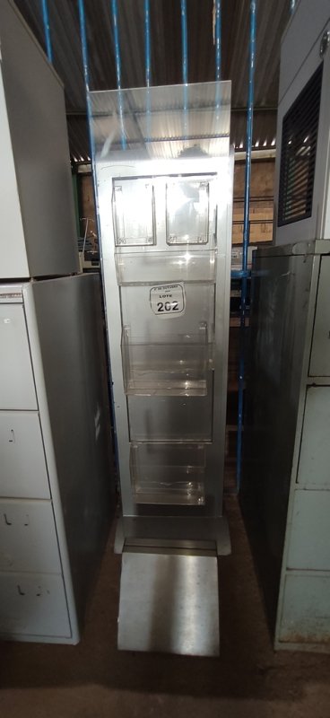 02 PORTAS FOLDERS DE CHÃO. (NO ESTADO) ATENÇÃO! FAZER A VISITAÇÃO ANTES DE ARREMATAR, NÃO SABEMOS SE FUNCIONA, LEILÃO NÃO TEM GARANTIA E NEM DEVOLUÇÃO, SUJEITO A POSSÍVEIS AVARIAS VISÍVEIS/OCULTAS E/OU AUSÊNCIA DE COMPONENTES.