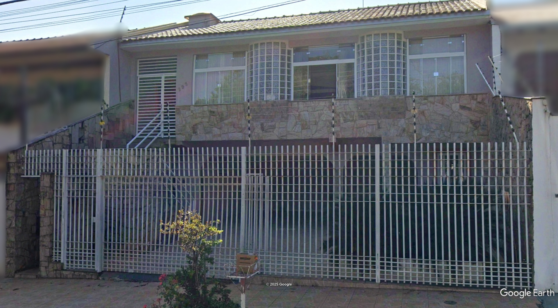 LOTE 8.1 - Imóvel c/ 345,80m² em Londrina/PR