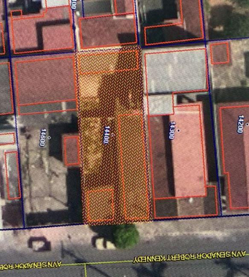 Terreno em leilão no bairro Jardim Santa Cecília em Espírito Santo Do Pinhal - SP