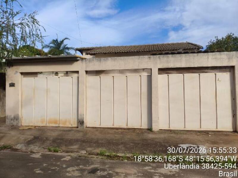 Casa em leilão em Shopping Park, Uberlândia/MG