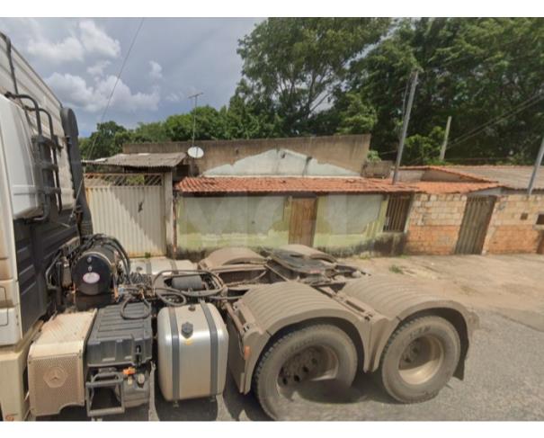 Três marias/mg - casa com respectivo lote área 232,98m² no bairro novo horizonte. casas em leilão | mgl leilões