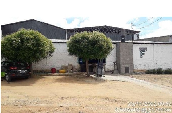 Imóvel Industrial, A.T.: 100.000m², A.C.: 2.390m², Floresta/PE