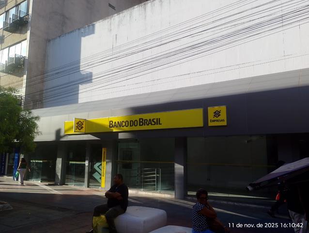 Leilão de imóveis com locação simultânea