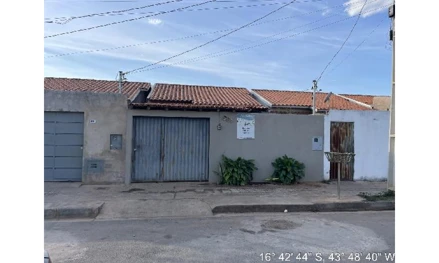 Casa em Leilão em Montes Claros / MG - 3065087