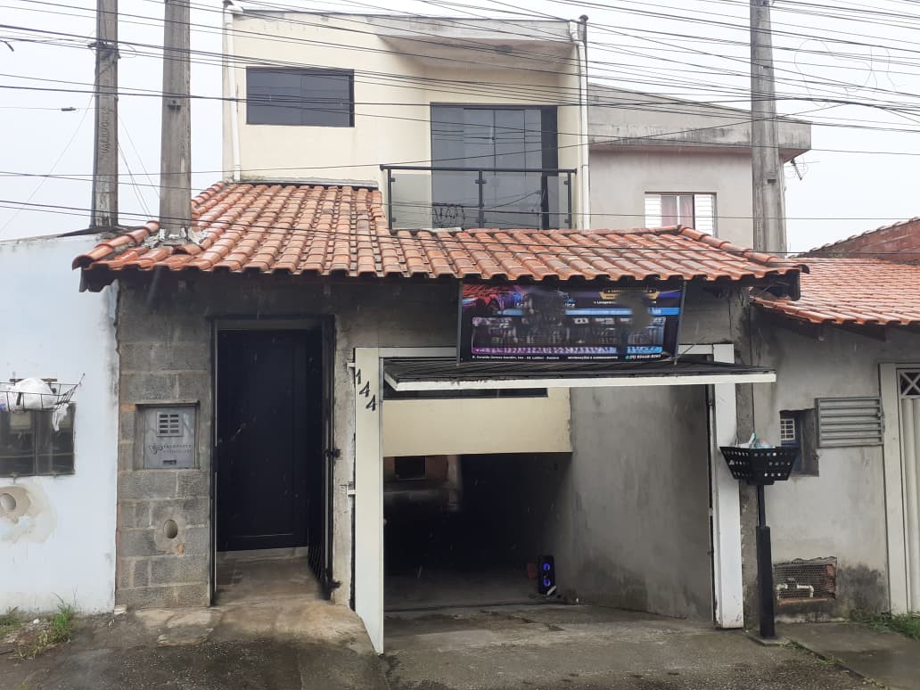 Imóvel, área de 170m² - Suzano SP