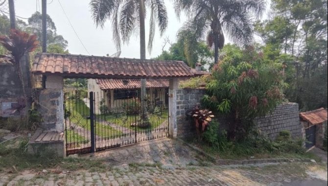 Direitos sobre Casa 236 m² em Terreno de 1.000 m² - Olho d’Água - Mairiporã - SP