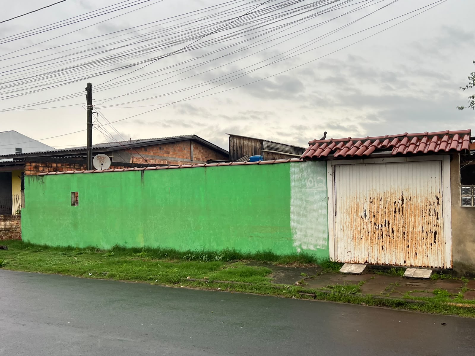 Leilão presencial/on-line de uma casa de alvenaria no bairro vicentina em são leopoldo