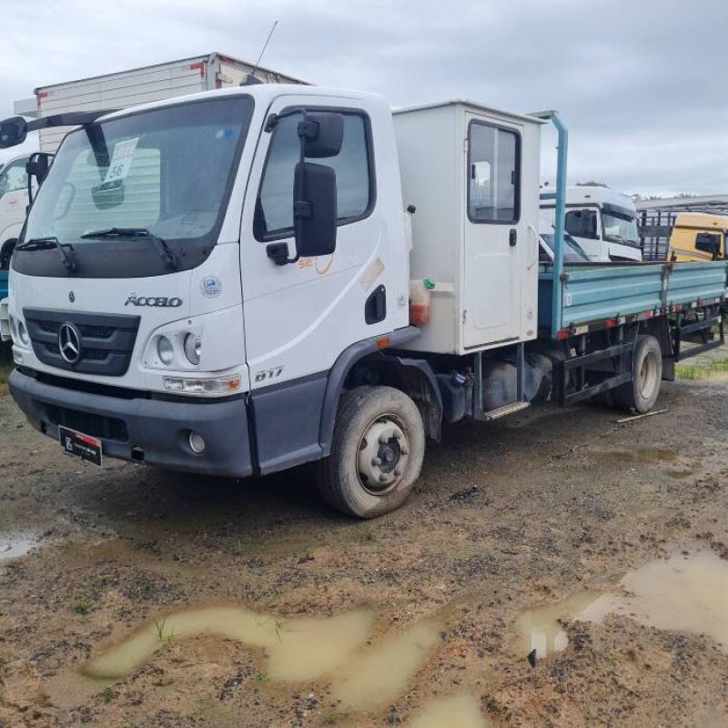 LOTE 056