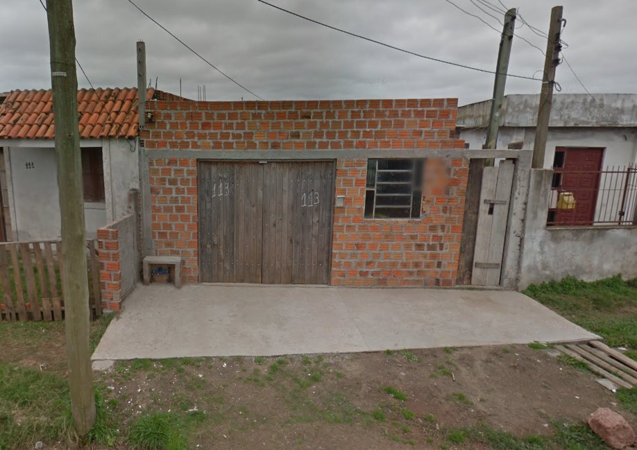 Um terreno próprio, sendo o lote 217, descrito na matrícula dentro de um todo maior como do parque são pedro no km 7 da estrada de rodagem rio grande-cassino, trecho atualmente denominado av. italia