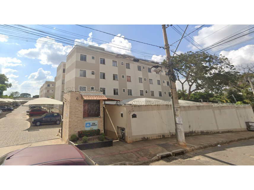 Apartamento à venda em leilão