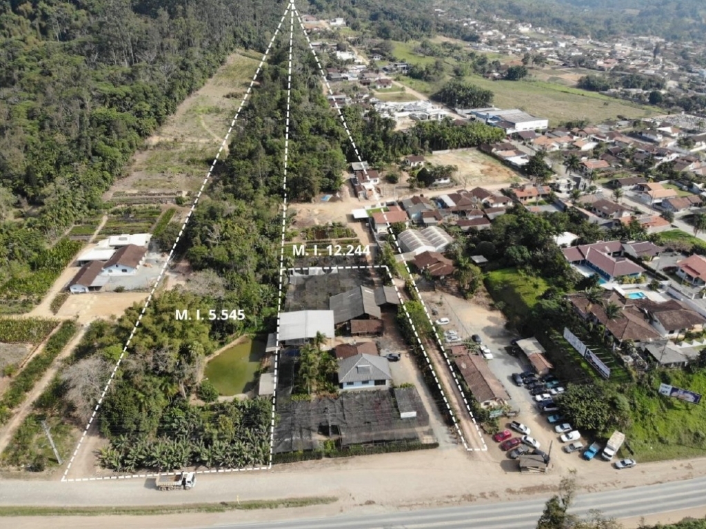 Terreno, A.T.: 25.840m², margens BR-280, Corupá/SC