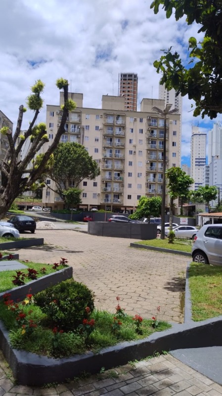 APARTAMENTO EM BALNEÁRIO CAMBORIÚ/SC. - Lote 001 (ID 4396)