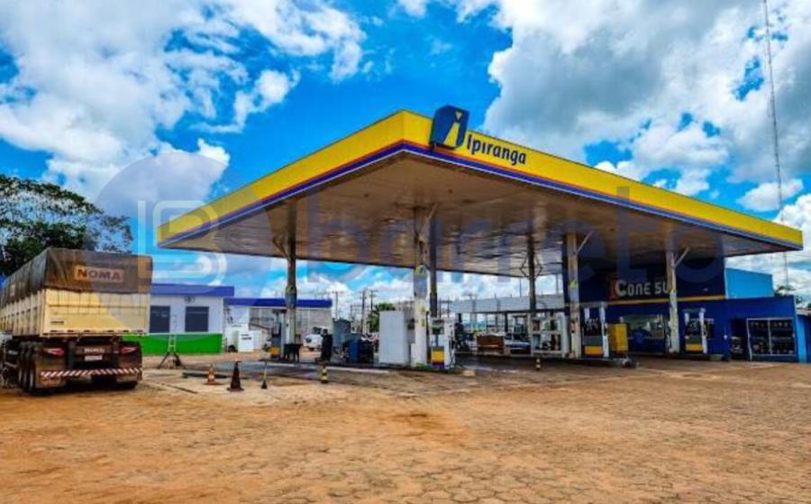 IMÓVEL COMERCIAL POSTO DE GASOLINA | A.T. 3.900,75m² | CEREJEIRAS RO
