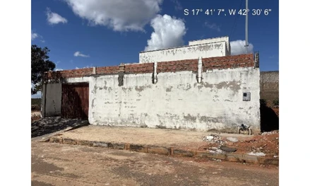 Casa em Leilão em Capelinha / MG - 3068608