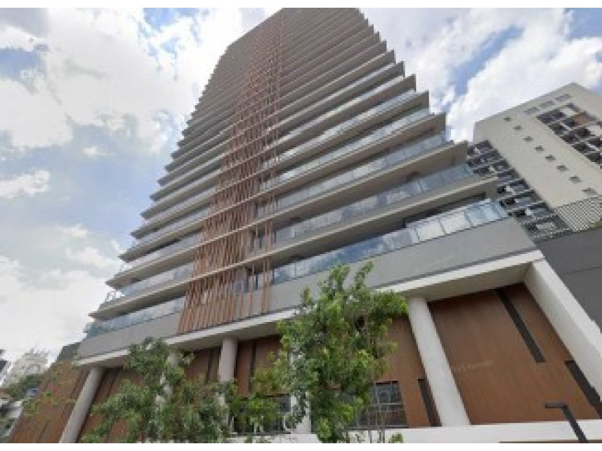 Apartamento duplex à venda em leilão