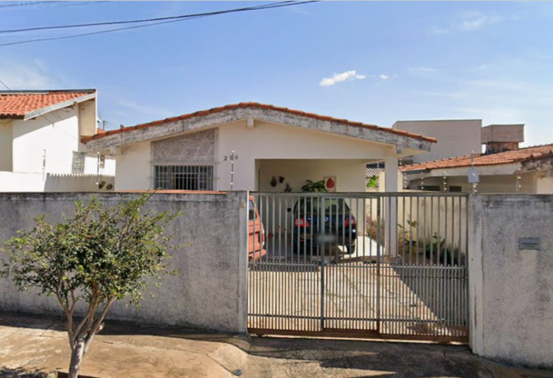 Casa em terreno de 300m2 na Rua Rua Célio Palaro, Jd. Olímpico, Bauru-SP - Lote 004 (ID 1933)