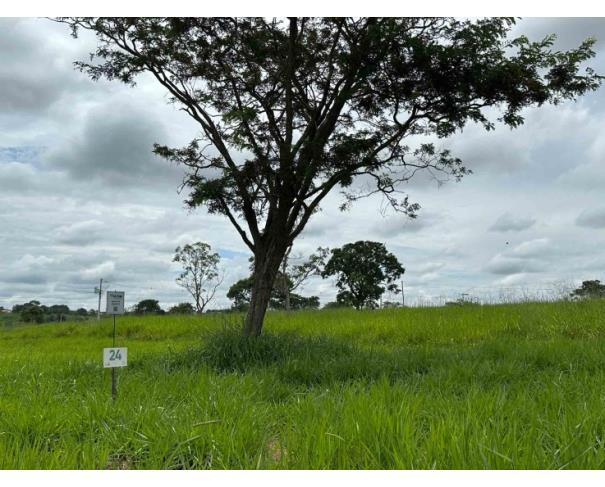 Sicoob - chácara 24, quadra 06, localizada na rua g, no chacreamento espelho d’água, em abaeté/mg, com área total de 1.000,00 m², matrícula nº 29.128 do cri de abaeté/mg.