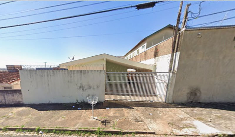 Casa em terreno de 220,00m2 na Rua Américo Zuiani, Vila Industrial, Bauru-SP - Lote 005 (ID 1934)