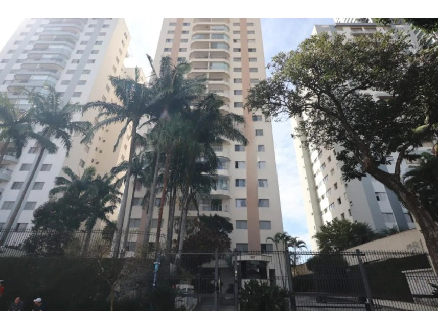 Apartamento à venda em leilão