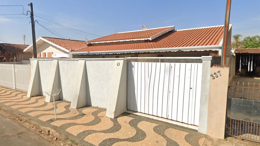 Casa na cidade jardim - leme/sp