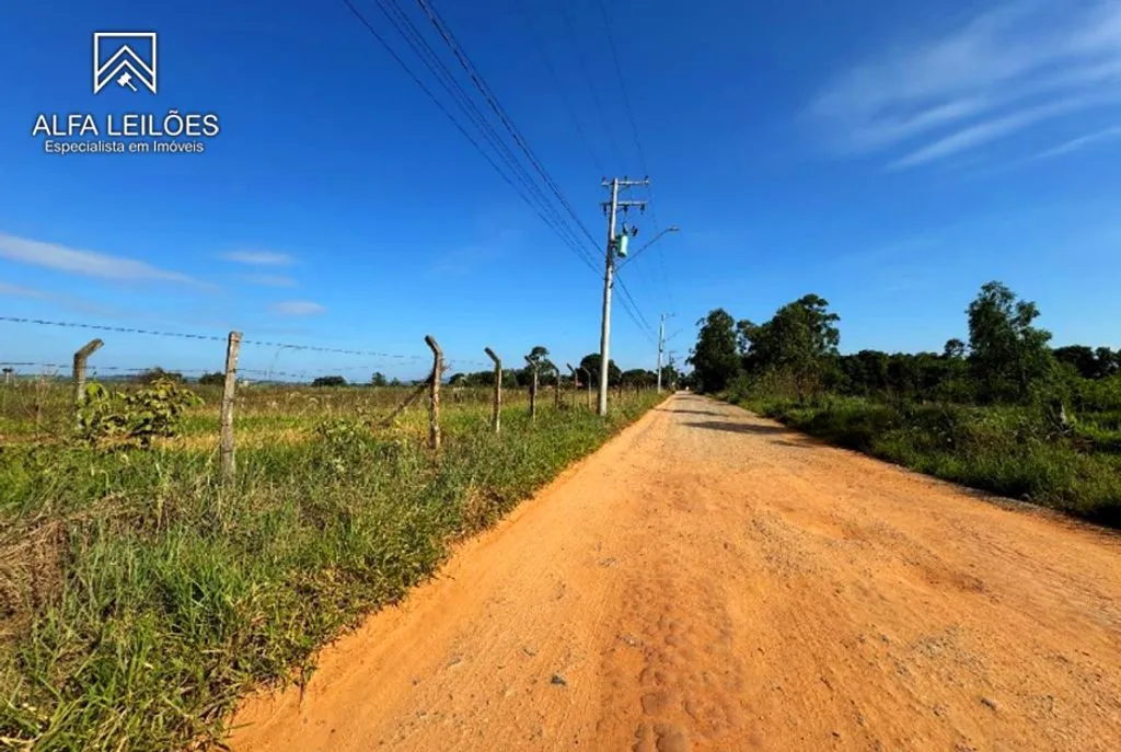 Araçoiaba da Serra (SP) - Terreno no Bairro Ipanema do Meio com 178.806m²