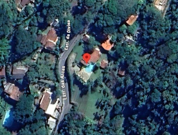 Estrada das arcas, 4200 - casa em petropolis