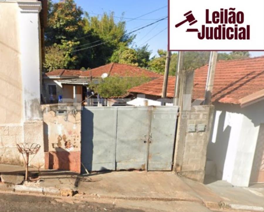 Quatro casas em são simão/sp