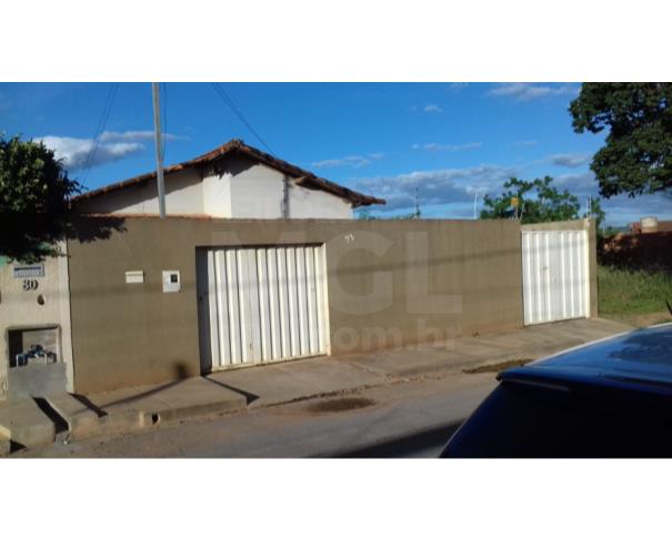 Janaúba/mg - casa com 122m² no bairro rio novo casas em leilão | mgl leilões