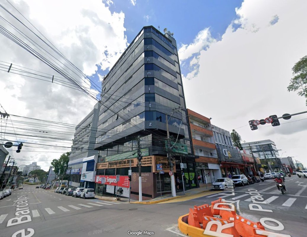 **(GRAVATAÍ/RS) A sala 404 do Edifício Comercial Schmitz, c/ 49,66m², no Centro