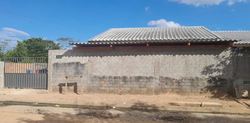 Ji-paraná - ro. bairro res. orleans. casa. áreas totais. terr. 155,88m² e constr. 60,61m²